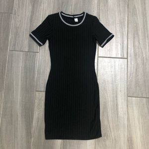Black stripped bodycon dress